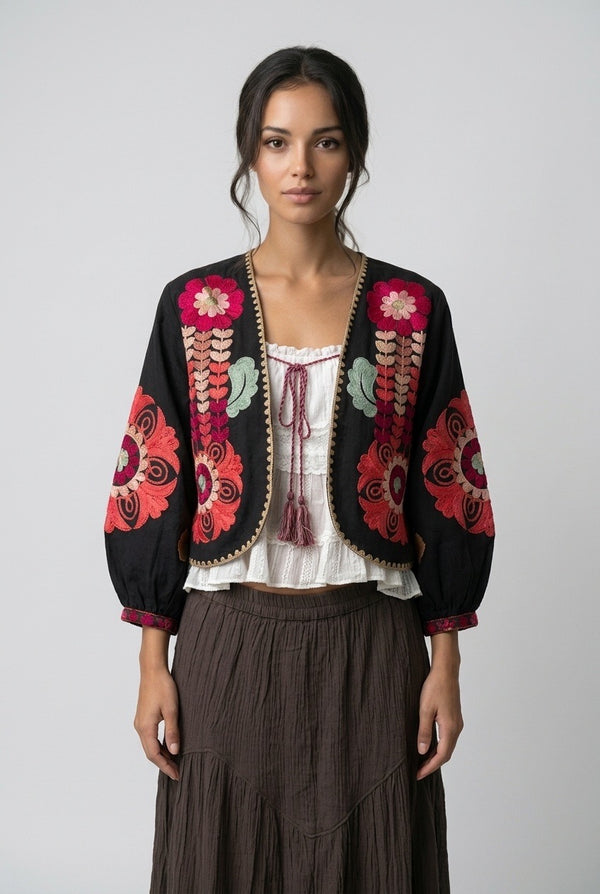 Chaqueta Corta Bordada Boho